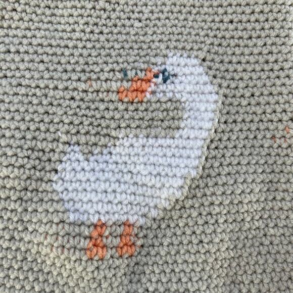 Handmade Crochet Goose Shoulder Bag Cream & Orange Retro Animalcore Tote - Picture 4 of 5